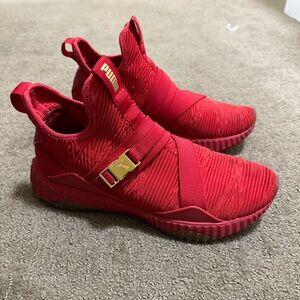 Red Pumas, 8.5 woman’s, good condition